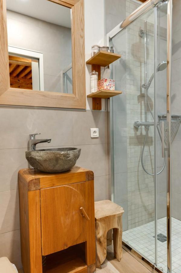 La Cour Filaterie - Suite Of 30 Sq M In The Annecy Breakfast Included מראה חיצוני תמונה
